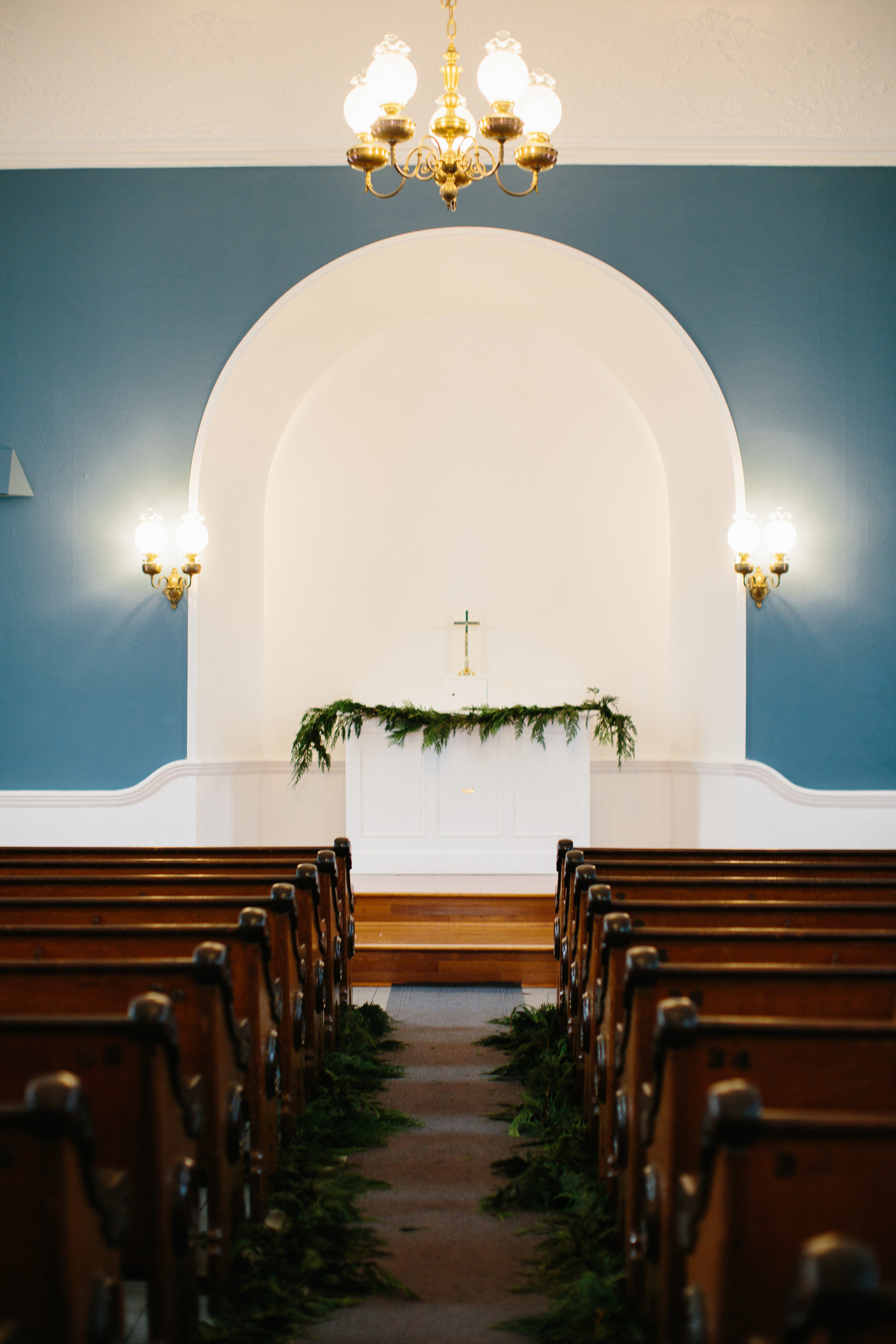St. Paul's church winter wedding