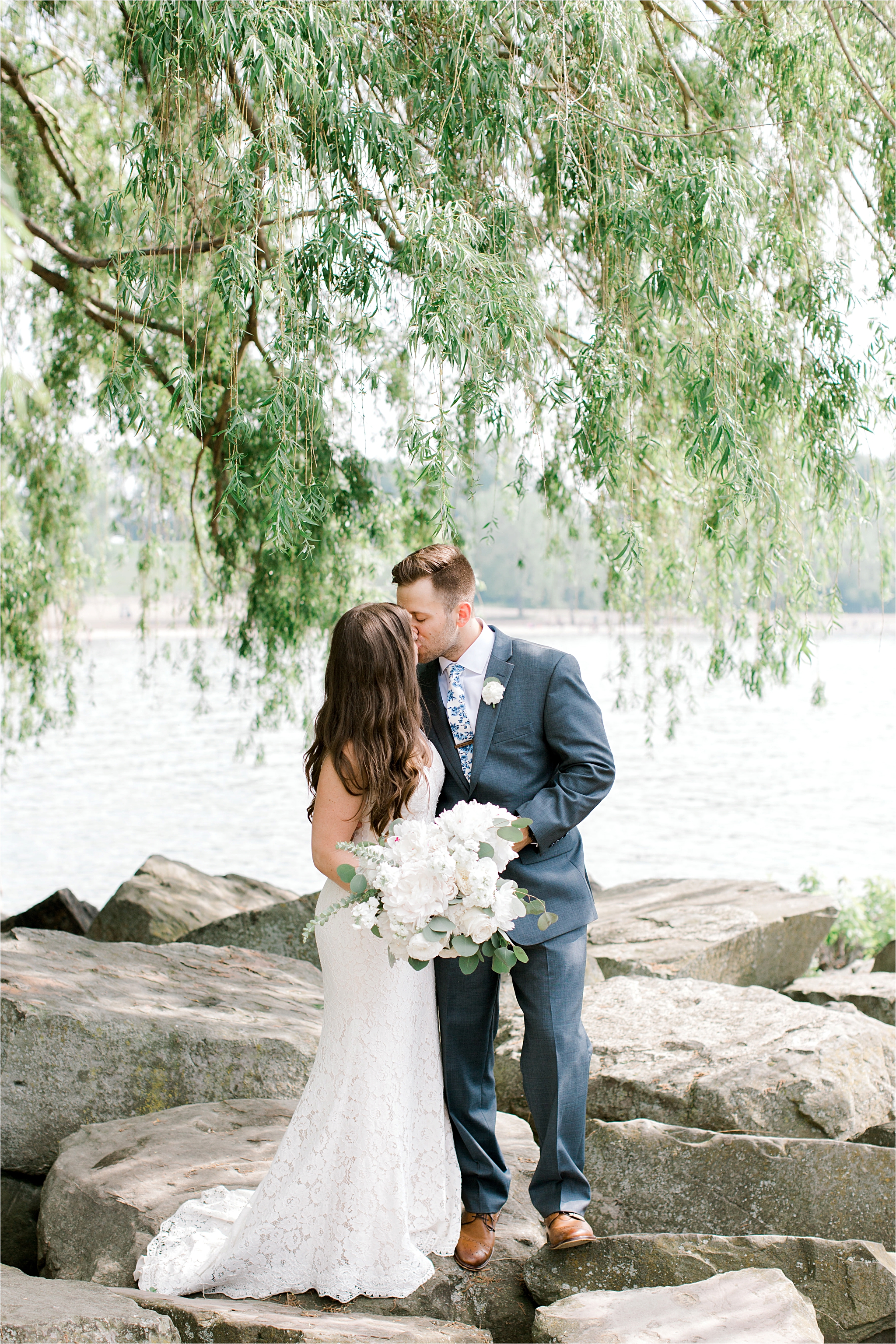 navy wedding at cleveland edgewater park by Austin & Rachel Photography