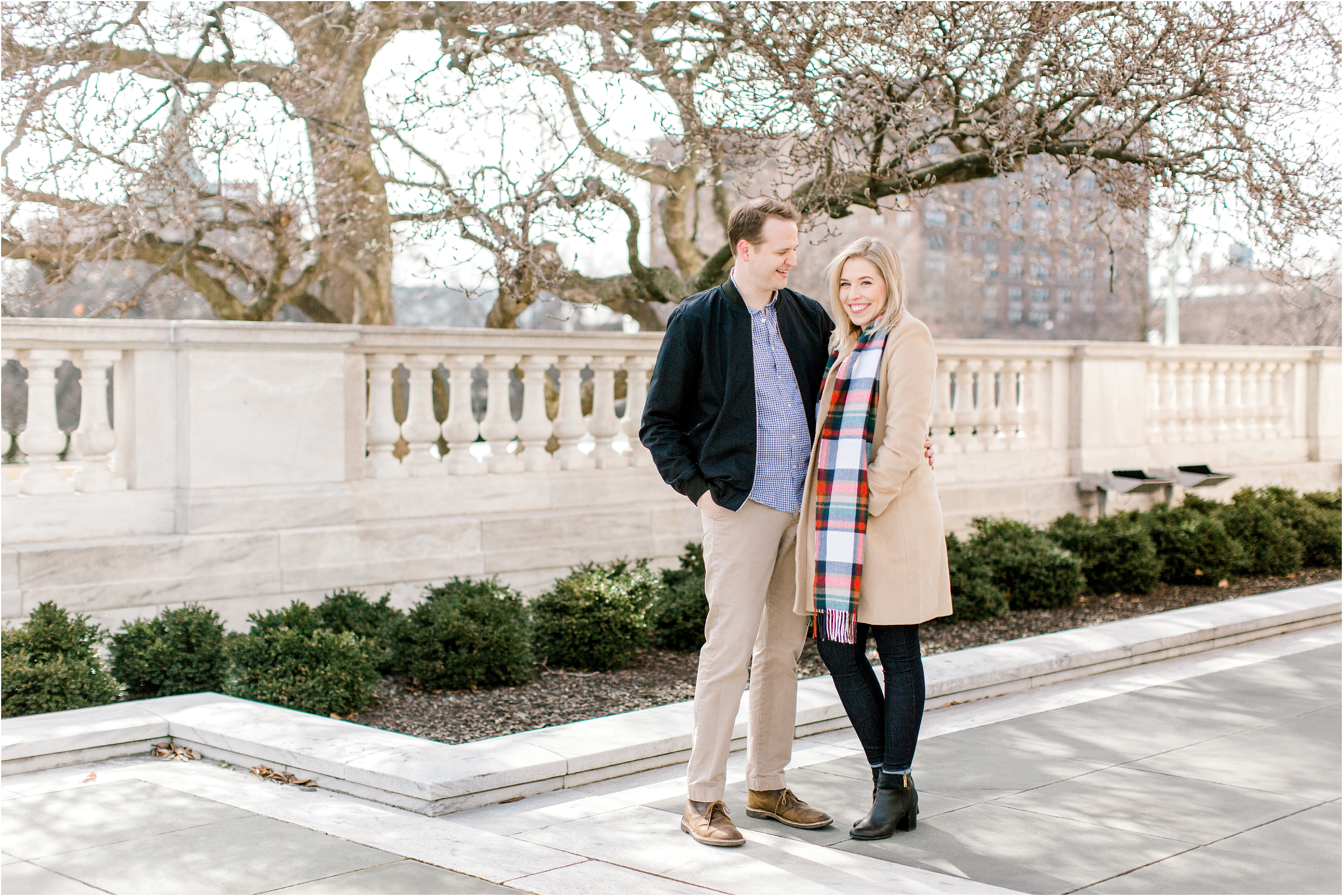 Cleveland Museum of Art Engagement session by cleveland wedding photographers