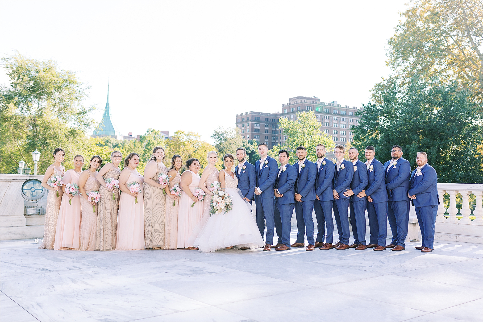 blush pink and navy wedding at cleveland museum of art 